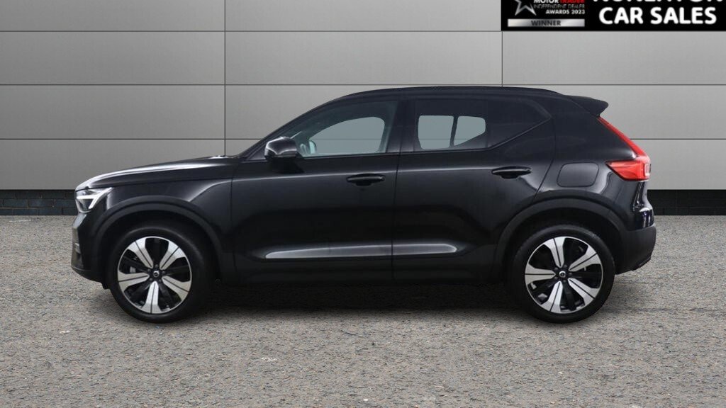 Used Volvo XC40 2023 for sale - 77293305: Photo 5