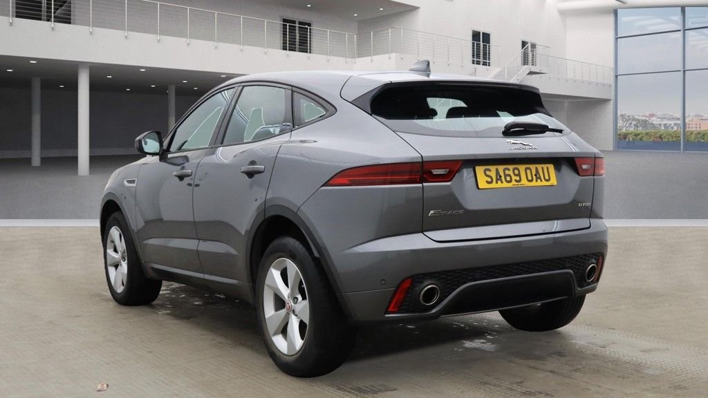 Used Jaguar E-Pace 2019 for sale - 76848248: Photo 3