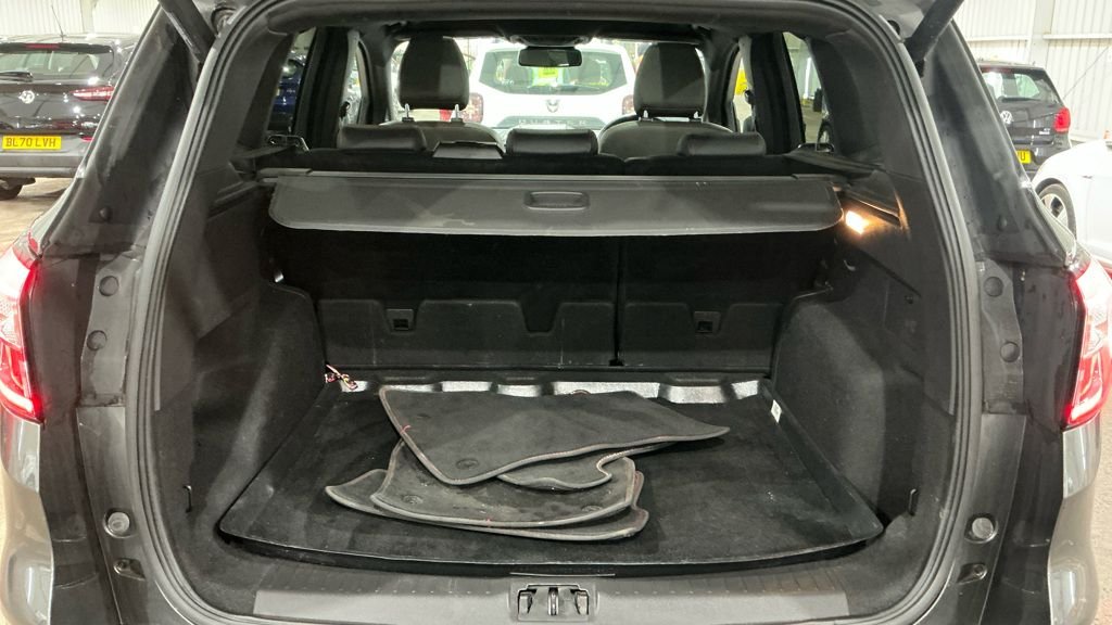 Used Ford Kuga 2018 for sale - 76610244: Photo 7