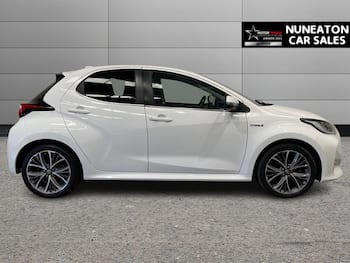Used Toyota Yaris 2021 for sale - 79708408: Photo