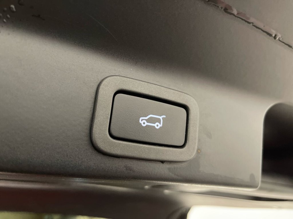 Used Jaguar F-Pace 2020 for sale - 77499176: Photo 32