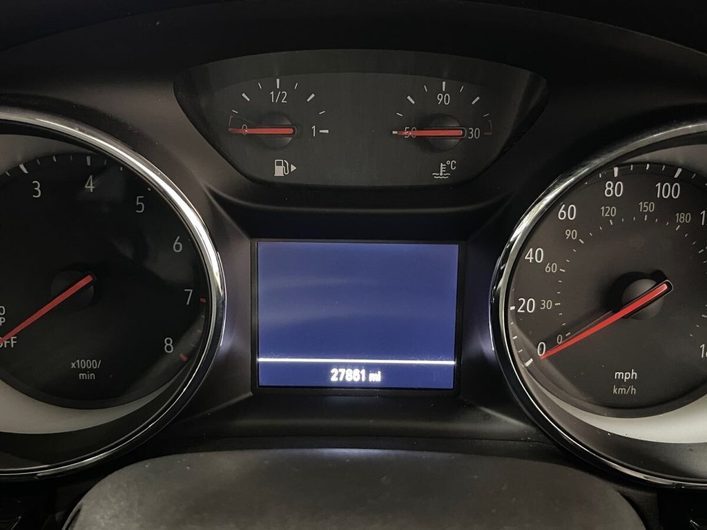 Used Vauxhall Astra 2018 for sale - 77226639: Photo 22