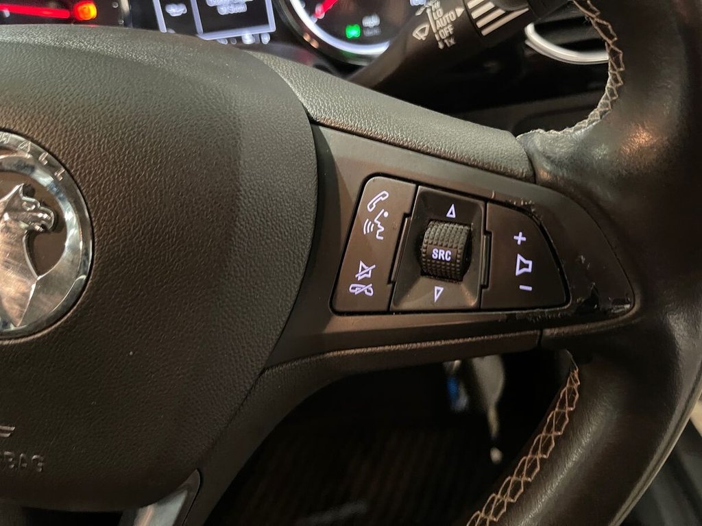 Used Vauxhall Astra 2018 for sale - 77226639: Photo 24