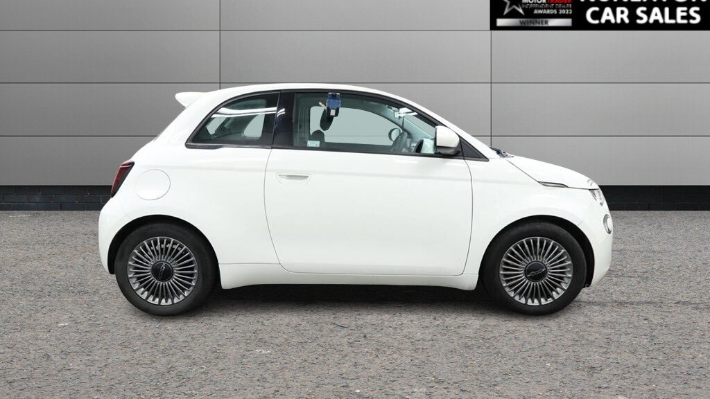 Used Fiat 500 2023 for sale - 78097110: Photo 2