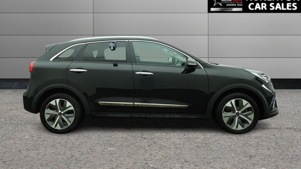 Used Kia Niro 2021 for sale - 77966899: Photo 2