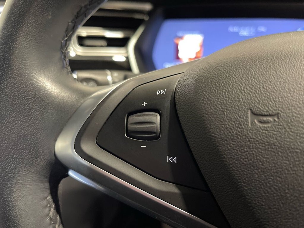 Used Tesla Model S 2018 for sale - 76520403: Photo 21