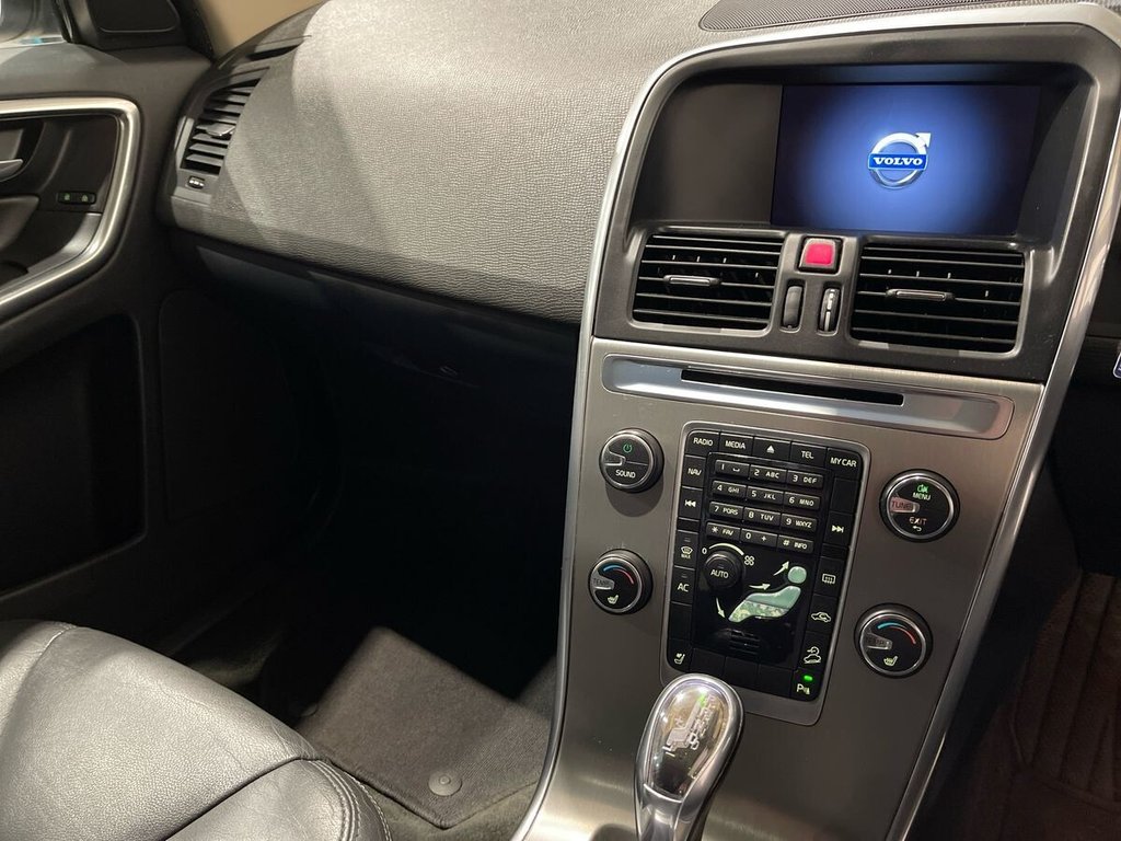 Used Volvo XC60 2012 for sale - 77734476: Photo 16