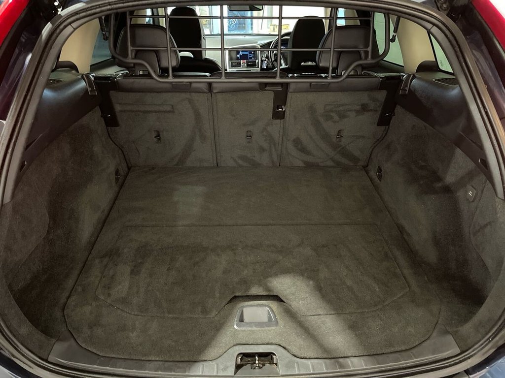 Used Volvo XC60 2012 for sale - 77734476: Photo 28