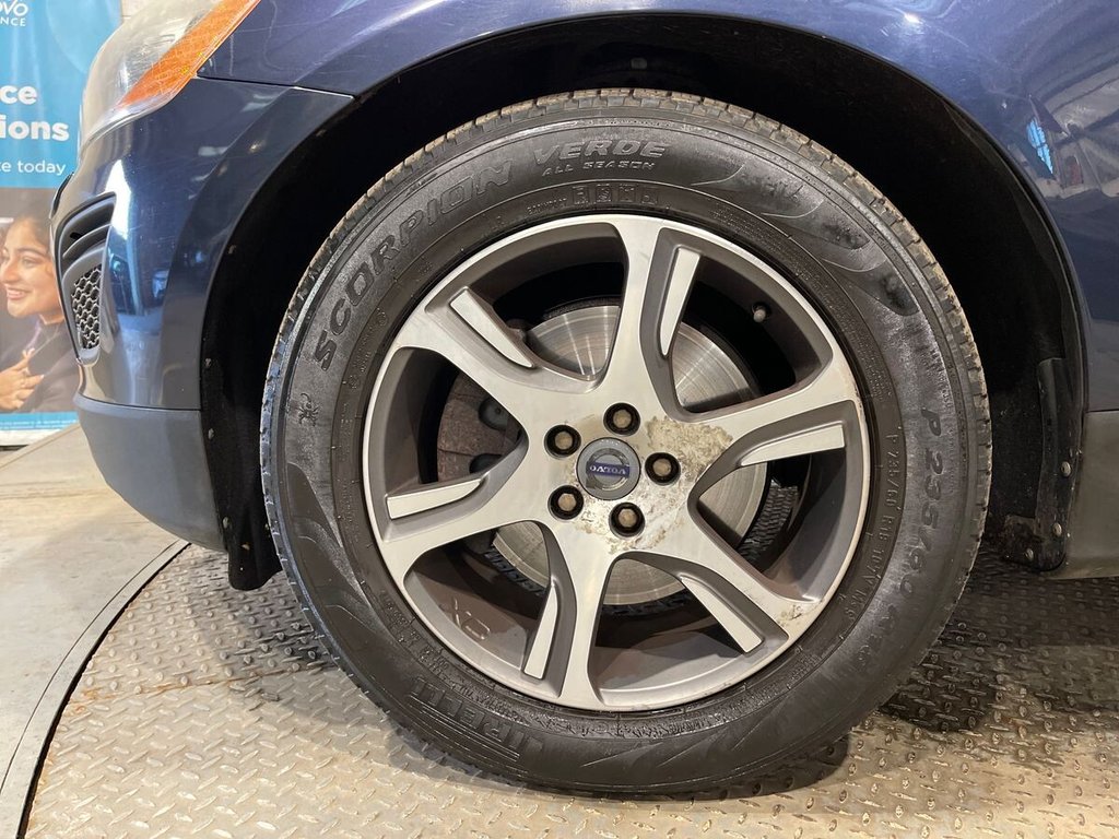 Used Volvo XC60 2012 for sale - 77734476: Photo 32