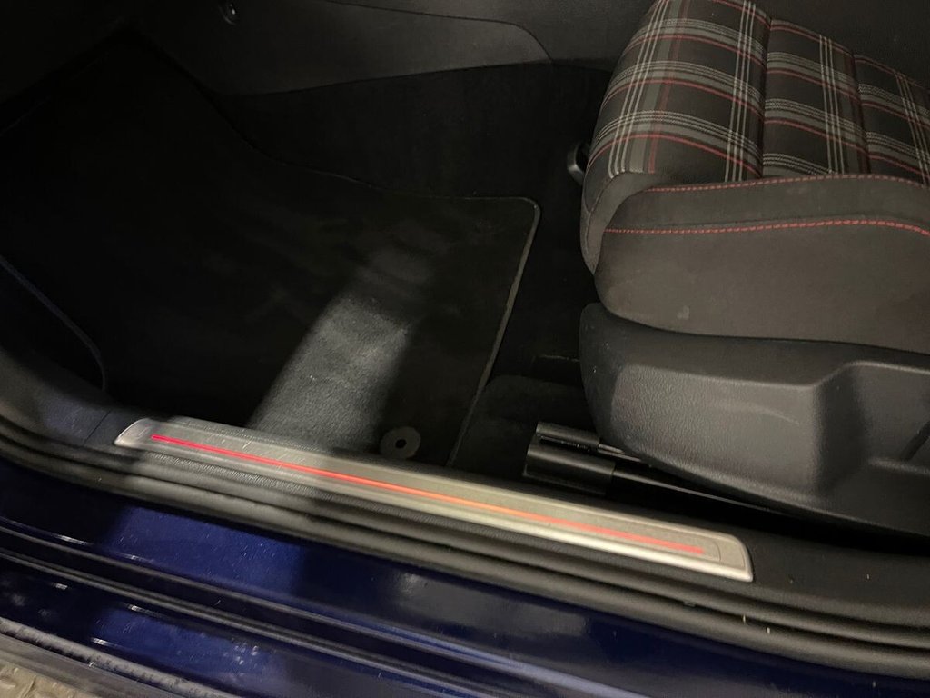 Used Volkswagen Golf 2019 for sale - 76380096: Photo 24