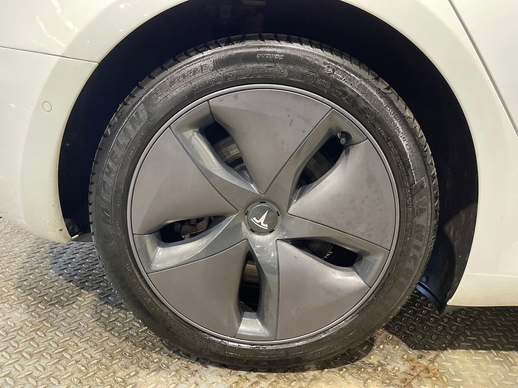 Used Tesla Model 3 2021 for sale - 77236449: Photo 31