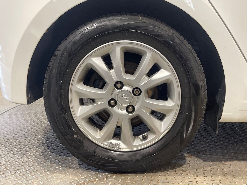 Used Hyundai i20 2016 for sale - 76867302: Photo 30