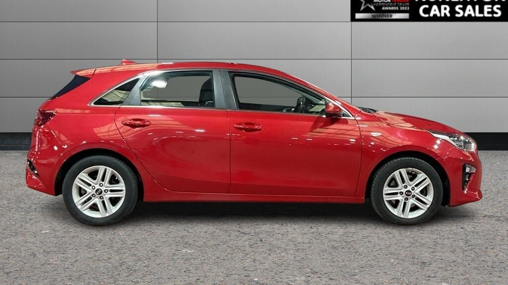 Used Kia Ceed 2019 for sale - 78017954: Photo 2