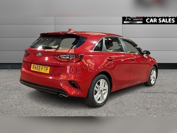 Used Kia Ceed 2019 for sale - 78017954: Photo