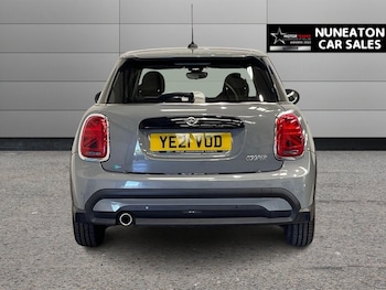 Used MINI Hatch 2021 for sale - 79221936: Photo