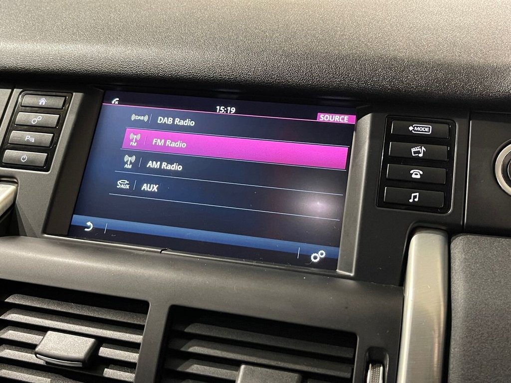 Used Land Rover Discovery Sport 2018 for sale - 77748302: Photo 11