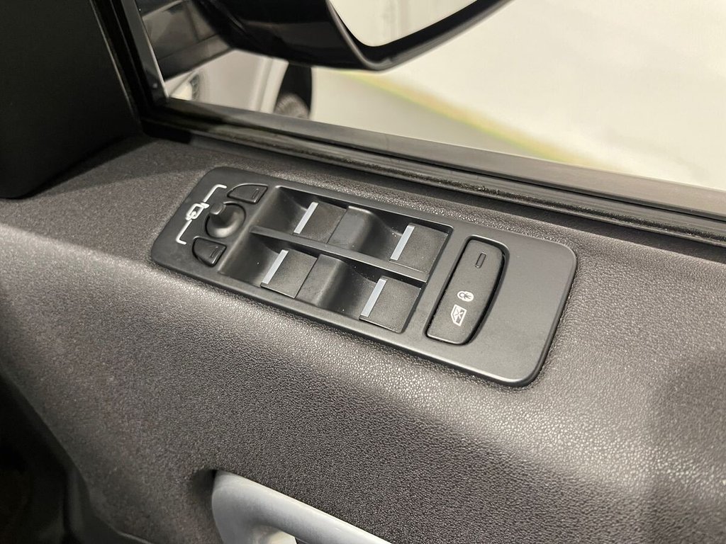 Used Land Rover Discovery Sport 2018 for sale - 77748302: Photo 16