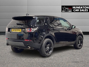 Used Land Rover Discovery Sport 2018 for sale - 77748302: Photo