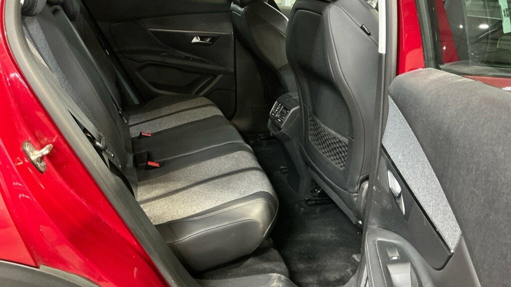 Used Peugeot 3008 2018 for sale - 77971600: Photo 8