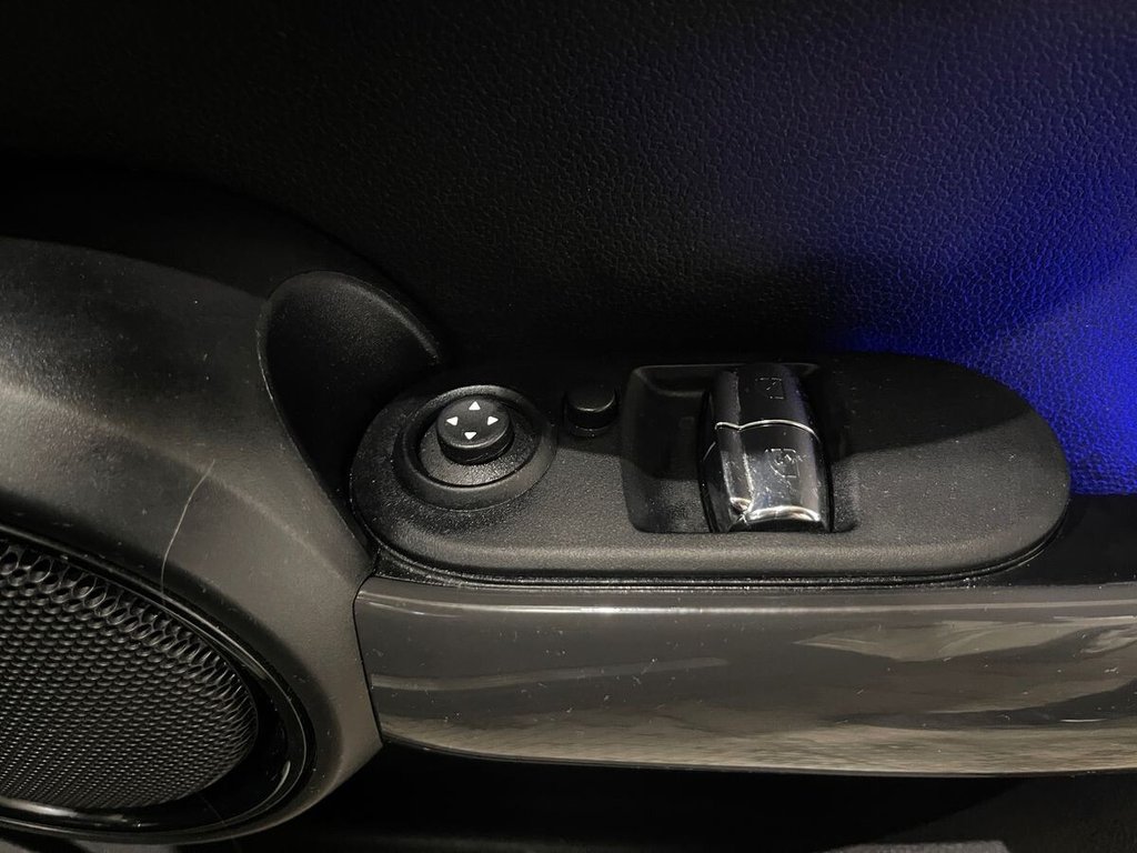 Used MINI Hatch 2020 for sale - 76985933: Photo 16