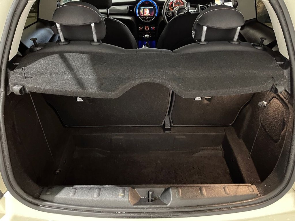 Used MINI Hatch 2020 for sale - 76985933: Photo 21