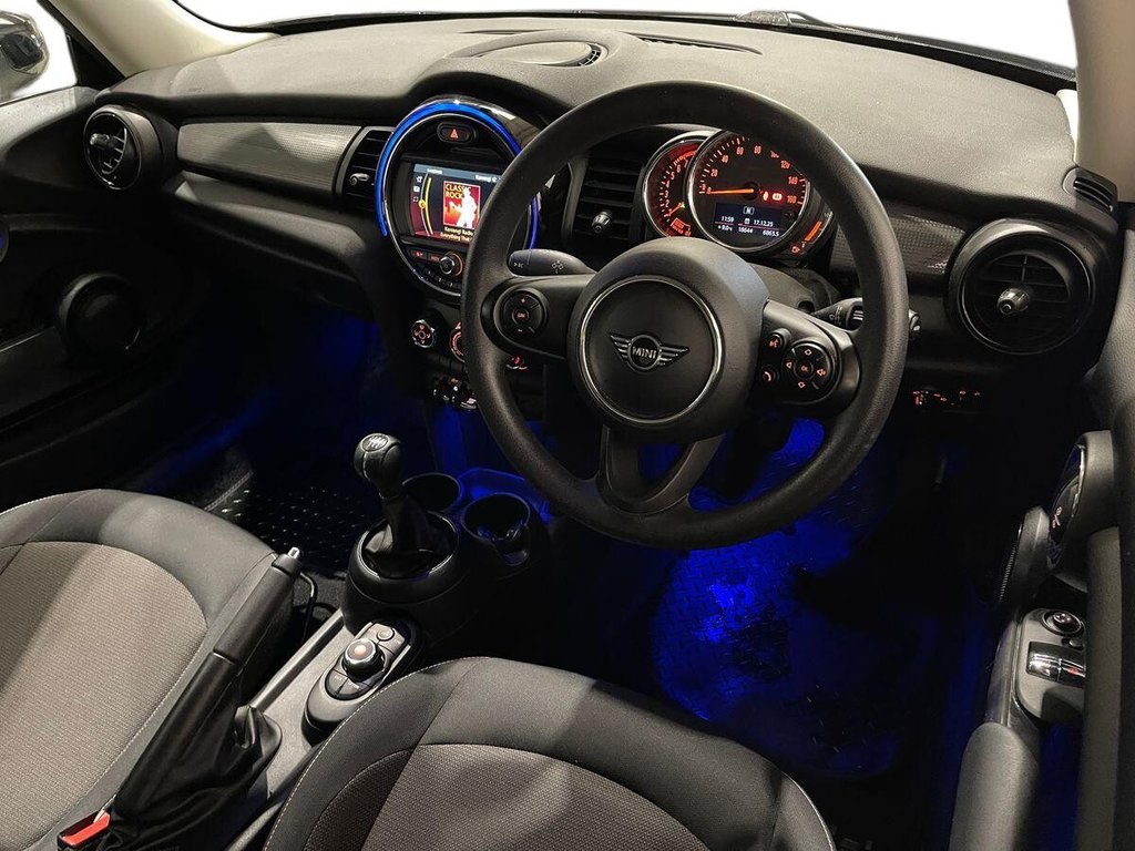 Used MINI Hatch 2020 for sale - 76985933: Photo 9