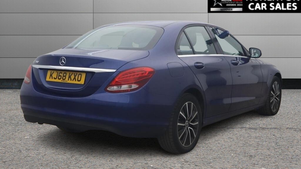 Used Mercedes-Benz C Class 2019 for sale - 78172469: Photo 3