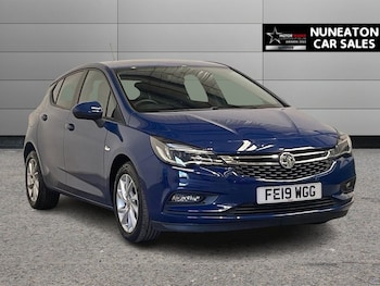 2019 (19) - 1.6 CDTi ecoTEC BlueInjection Design Hatchback 5dr Diesel Manual Euro 6 (s/