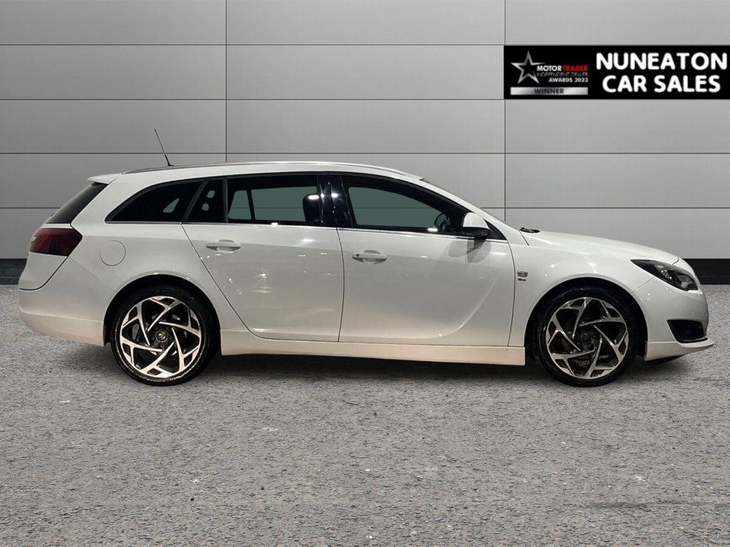 Used Vauxhall Insignia 2016 for sale - 76900545: Photo 2