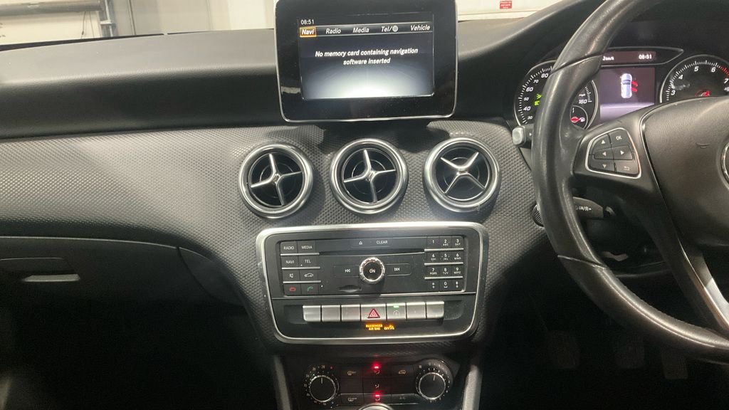 Used Mercedes-Benz A-Class 2017 for sale - 76406893: Photo 11