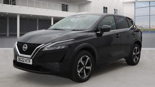 Used Nissan Qashqai 2022 for sale - 76279785: Photo 2