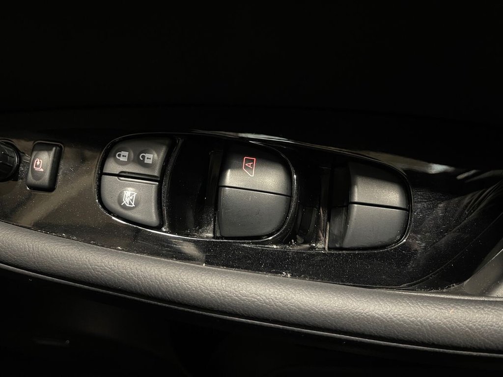 Used Nissan Leaf 2022 for sale - 76751422: Photo 16