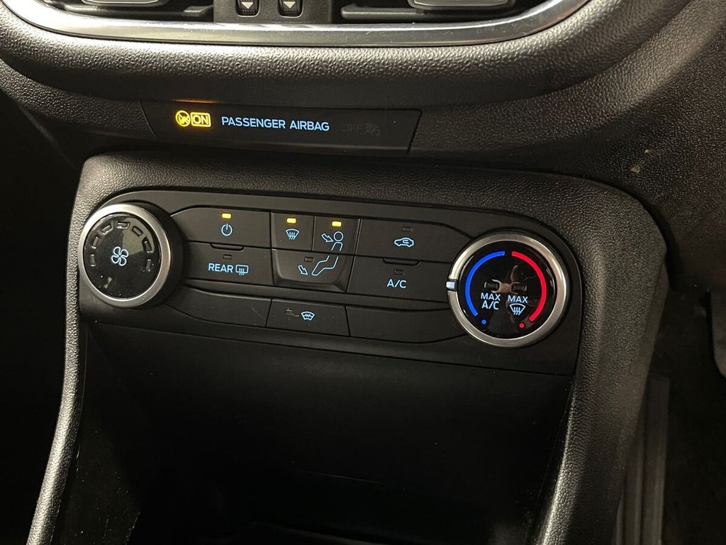 Used Ford Fiesta 2018 for sale - 76610272: Photo 17