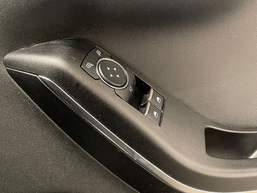 Used Ford Fiesta 2018 for sale - 76610272: Photo 18