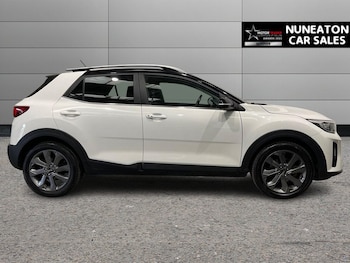 Used Kia Stonic 2018 for sale - 75515394: Photo