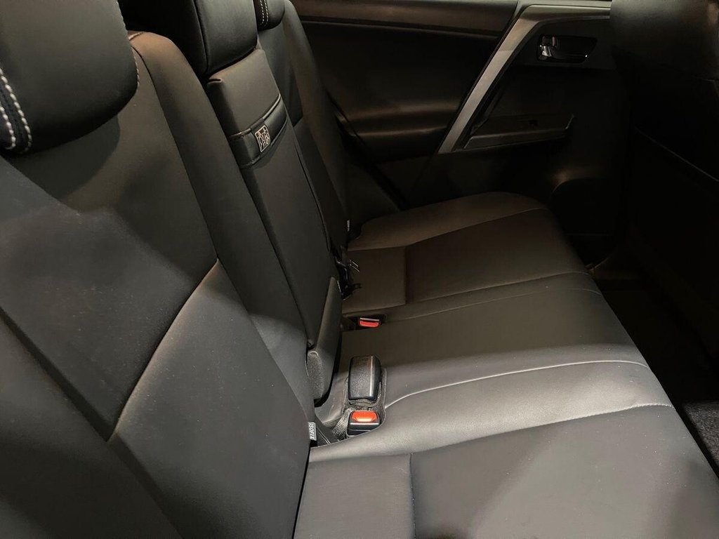 Used Toyota RAV4 2018 for sale - 77394355: Photo 22