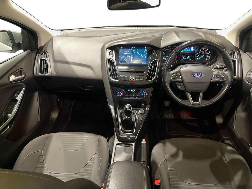 Used Ford Focus 2017 for sale - 76610247: Photo 10