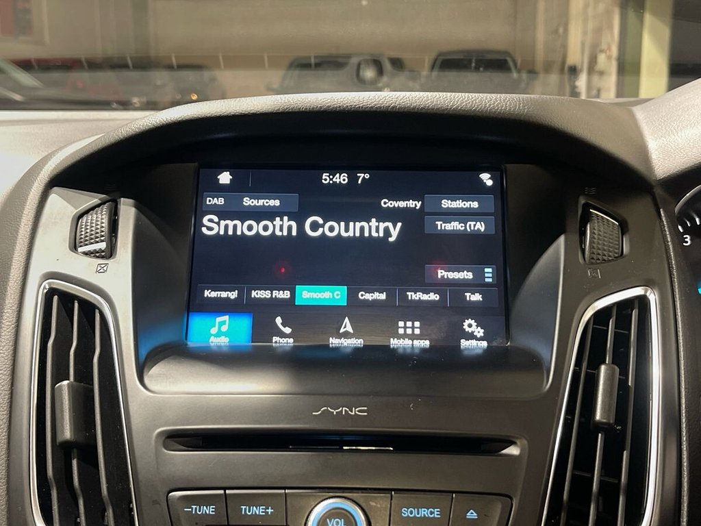 Used Ford Focus 2017 for sale - 76610247: Photo 11