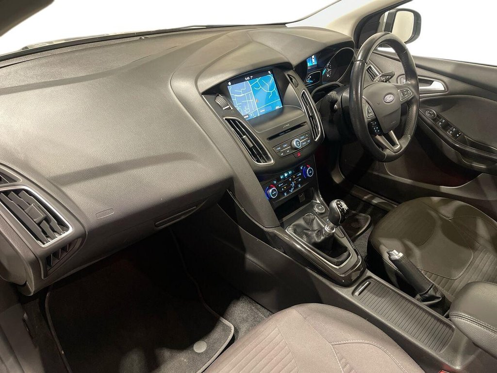 Used Ford Focus 2017 for sale - 76610247: Photo 14