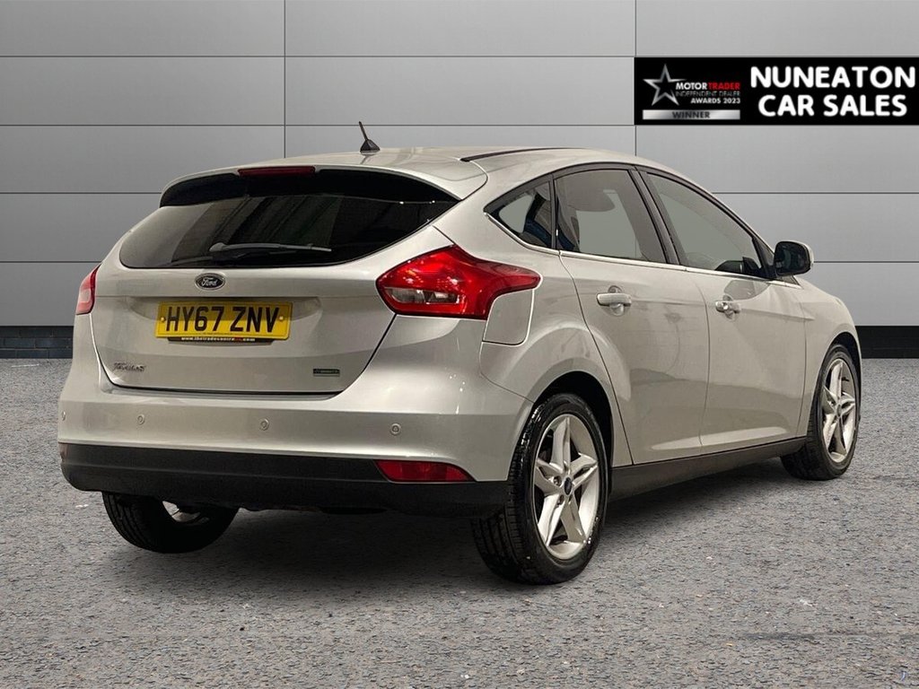 Used Ford Focus 2017 for sale - 76610247: Photo 3