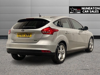 Used Ford Focus 2017 for sale - 76610247: Photo