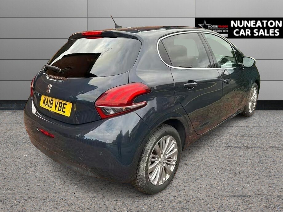 Used Peugeot 208 2018 for sale - 77360041: Photo 2