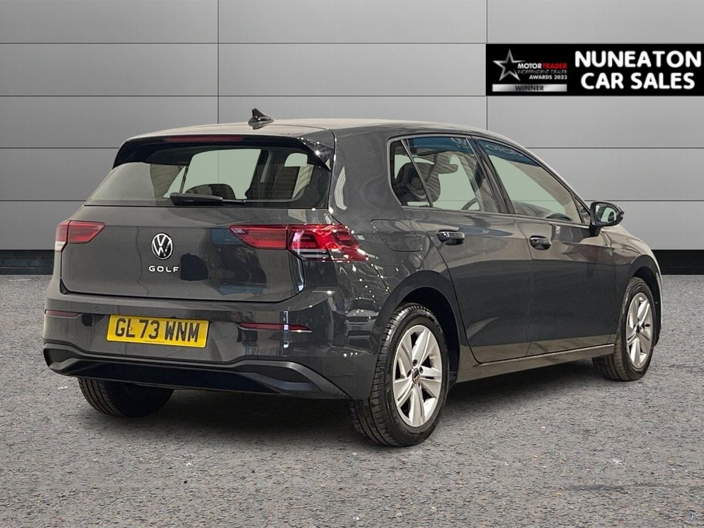 Used Volkswagen Golf 2023 for sale - 77680251: Photo 3