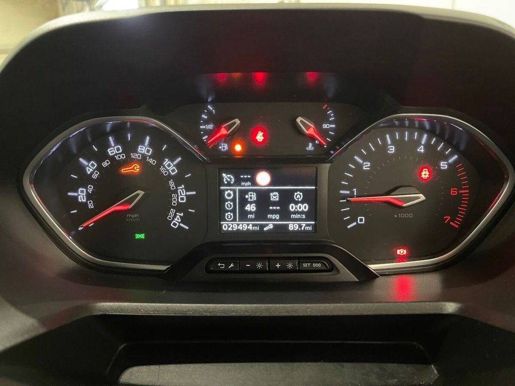 Used Peugeot Rifter 2020 for sale - 76558745: Photo 21