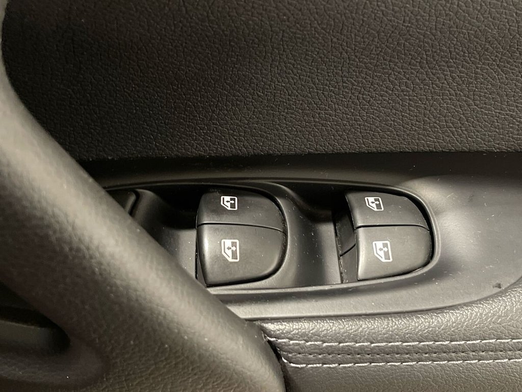 Used Nissan Qashqai 2020 for sale - 77534312: Photo 19