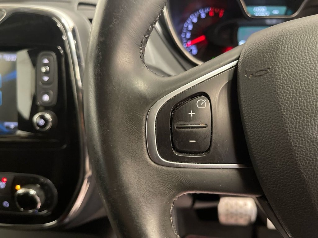 Used Renault Captur 2016 for sale - 76950223: Photo 24