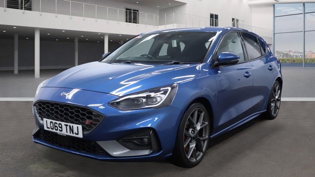 Used Ford Focus 2020 for sale - 77121894: Photo 2