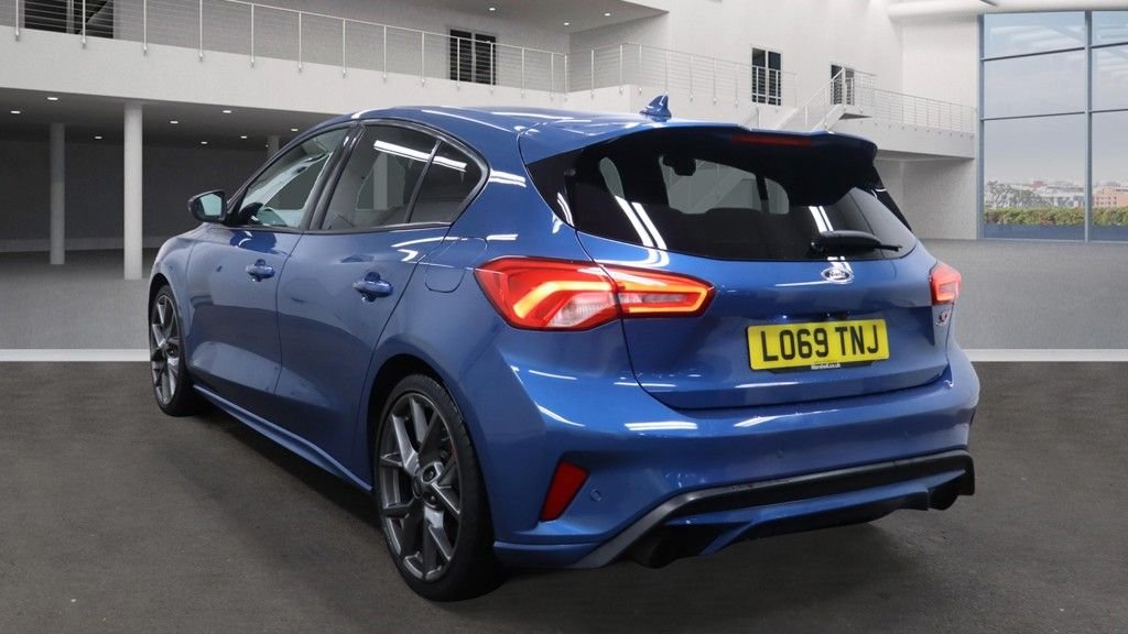 Used Ford Focus 2020 for sale - 77121894: Photo 3