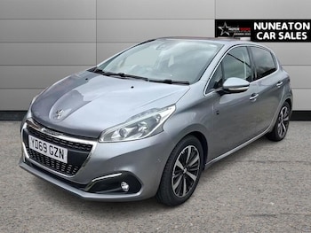 Used Peugeot 208 2019 for sale - 77990748: Photo