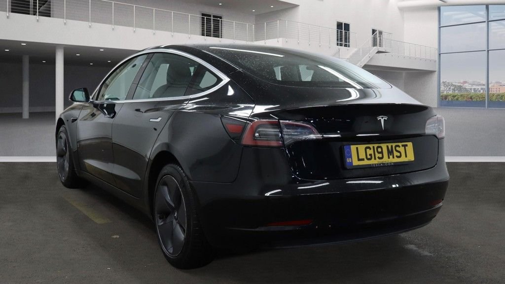 Used Tesla Model 3 2019 for sale - 77188457: Photo 15